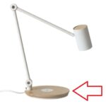 Ikea lancia lampade e scrivanie con ricarica wireless per gli smartphone