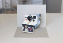 polaroid smartphone