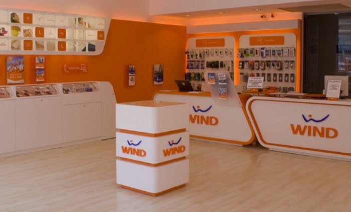 Wind lancia la sua nuova offerte con Fibra, 100 Giga 4G e Sky incluso