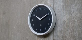 Echo Wall Clock