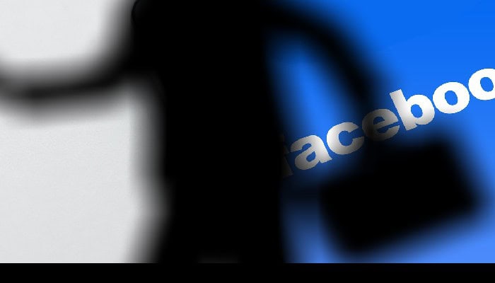 sicurezza Facebook furto dati privacy