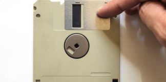 steve jobs floppy disk