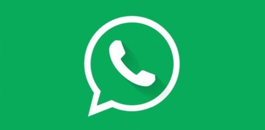 WhatsApp: il metodo per entrare da invisibili senza ultimo accesso