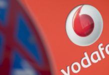 Vodafone non ha rivali: le due offerte da 50GB battono TIM e Iliad