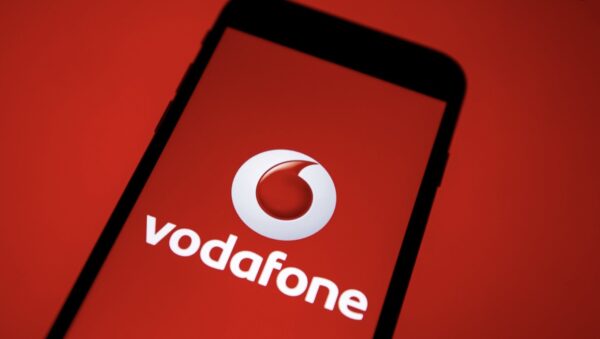 Vodafone: due offerte da 5 giga riportano indietro gli ex utenti 