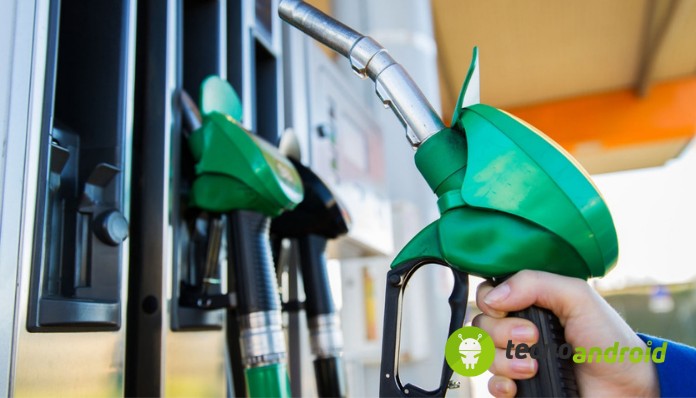 benzina-consumatori-in-rivolta-ennesimo-aumento-prezzi-carburanti