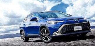 Toyota Corolla Cross ufficiale in Giappone