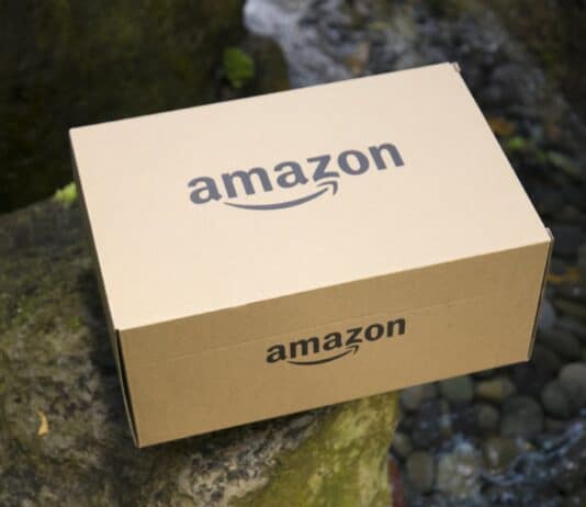 Amazon: novembre si apre con offerte shock e smartphone quasi gratis