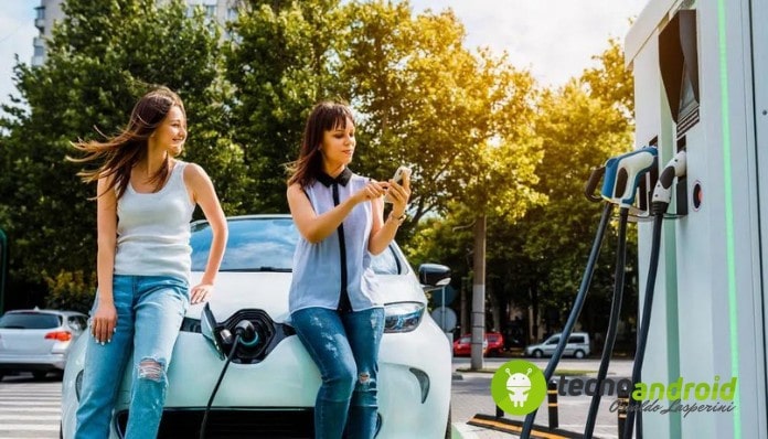 auto-elettriche-motivi-per-non-comprare-una-full-electric