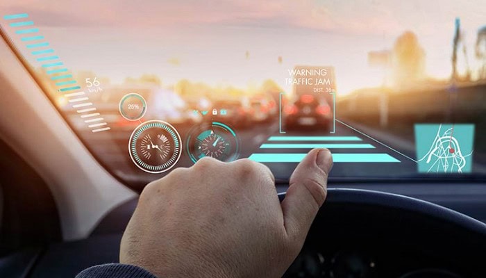 Volvo, Realtà Aumentata, HUD, automotive, Guida Autonoma, Tesla