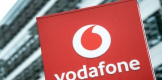 Vodafone propone le offerte da 70 e 100 giga contro TIM e Iliad