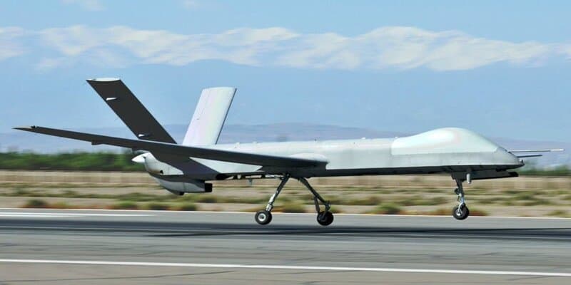 Cina lancia il drone militare CH4