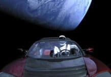 l’auto lanciata da Elon Musk