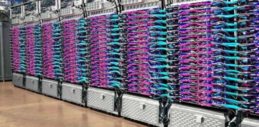 Il SUPERCOMPUTER di Google per l'intelligenza artificiale distrugge NVIDIA