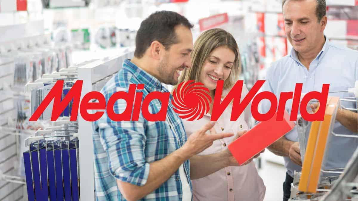 MediaWorld da pazzi, oggi quasi gratis tanti smartphone