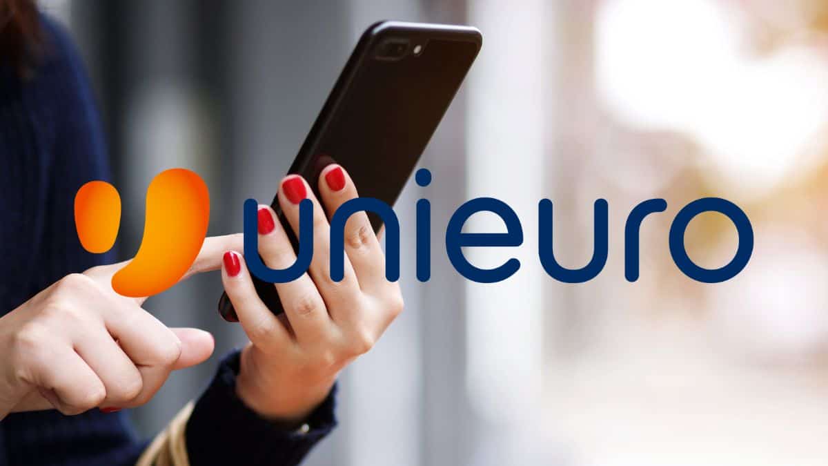 Unieuro è FOLLE, al 70% di sconto solo oggi i migliori SMARTPHONE