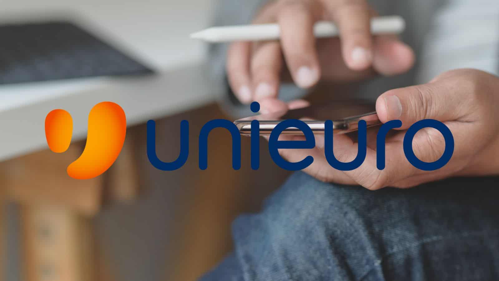 Unieuro è PAZZA, quasi regala smartphone e offerte al 90%