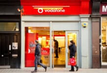 vodafone-laumento-dei-prezzi-fissi-fa-infuriare-i-clienti