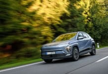 Nuova Hyundai Kona Electric è disponibile in Italia: prezzi ufficiali