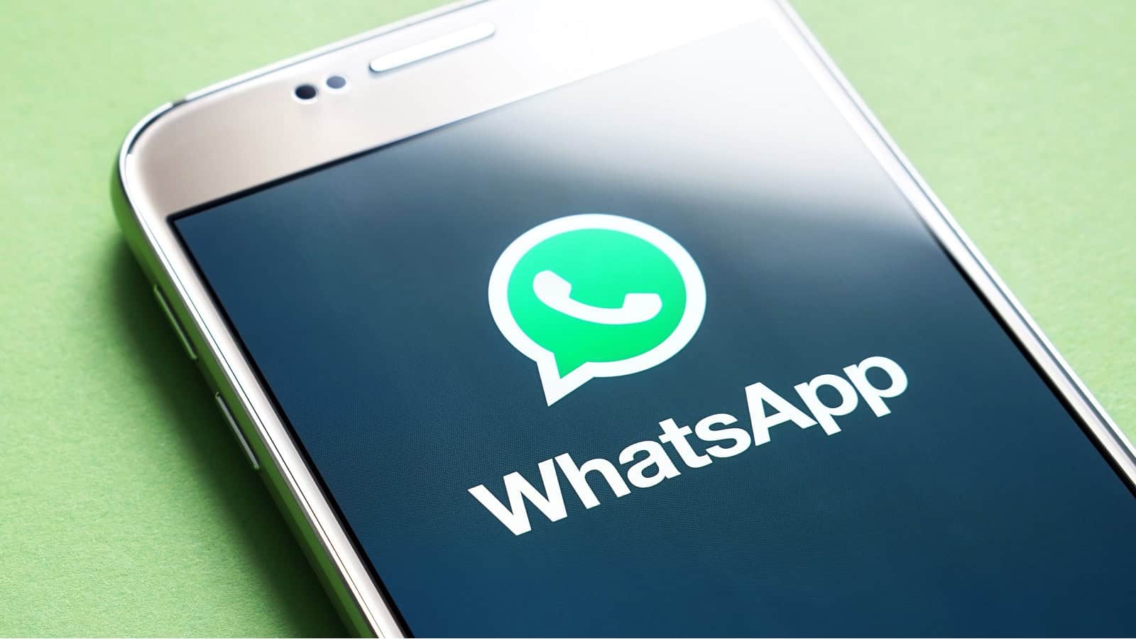 WhatsApp introduce una novità