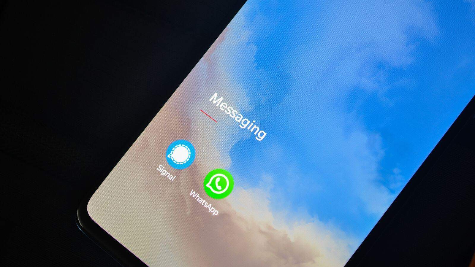 WhatsApp, la grande novità che ELIMINA le PASSWORD