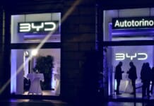 BYD, in collaborazione con Autotorino, apre lo store a Milano