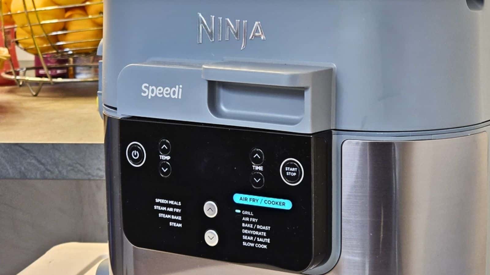 Ninja Rapid Cooker e Friggitrice ad aria Speedi