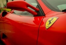 Ferrari: scoperta la vettura che sostituirà la 812