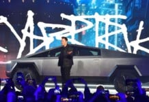 Elon Musk realizza la sua promessa con la funzione Wade di Cybertruck