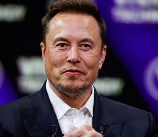 Elon Musk e OpenAI: parte la causa per violazione di contratto