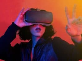 Visori VR: gli hacker potrebbero accedervi e farci fare ciò che vogliono