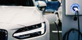 Auto elettriche: il Governo pensa alle accise, come per le endotermiche