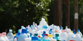 Bruxelles, procedura di infrazione contro l'Italia sulla plastica monouso