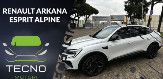 Recensione Renault Arkana Esprit Alpine: SUV sportivo di alta qualità