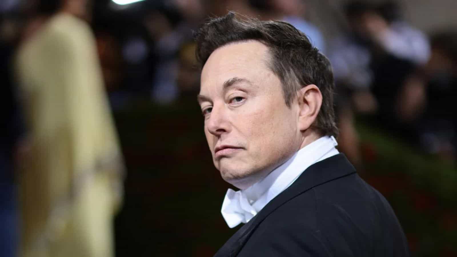 Elon Musk avvisa Apple: con ChatGPT nessun iPhone nelle mie aziende