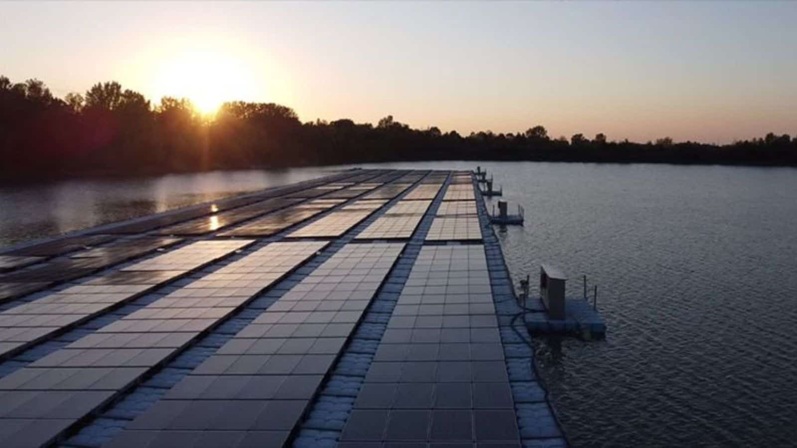 Fotovoltaico galleggiante e tutte le risorse in Italia per ottenere energia rinnovabile