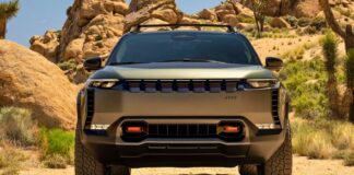 Jeep: svelato il concept Wagoneer S Trailhawk per l'off-road elettrico