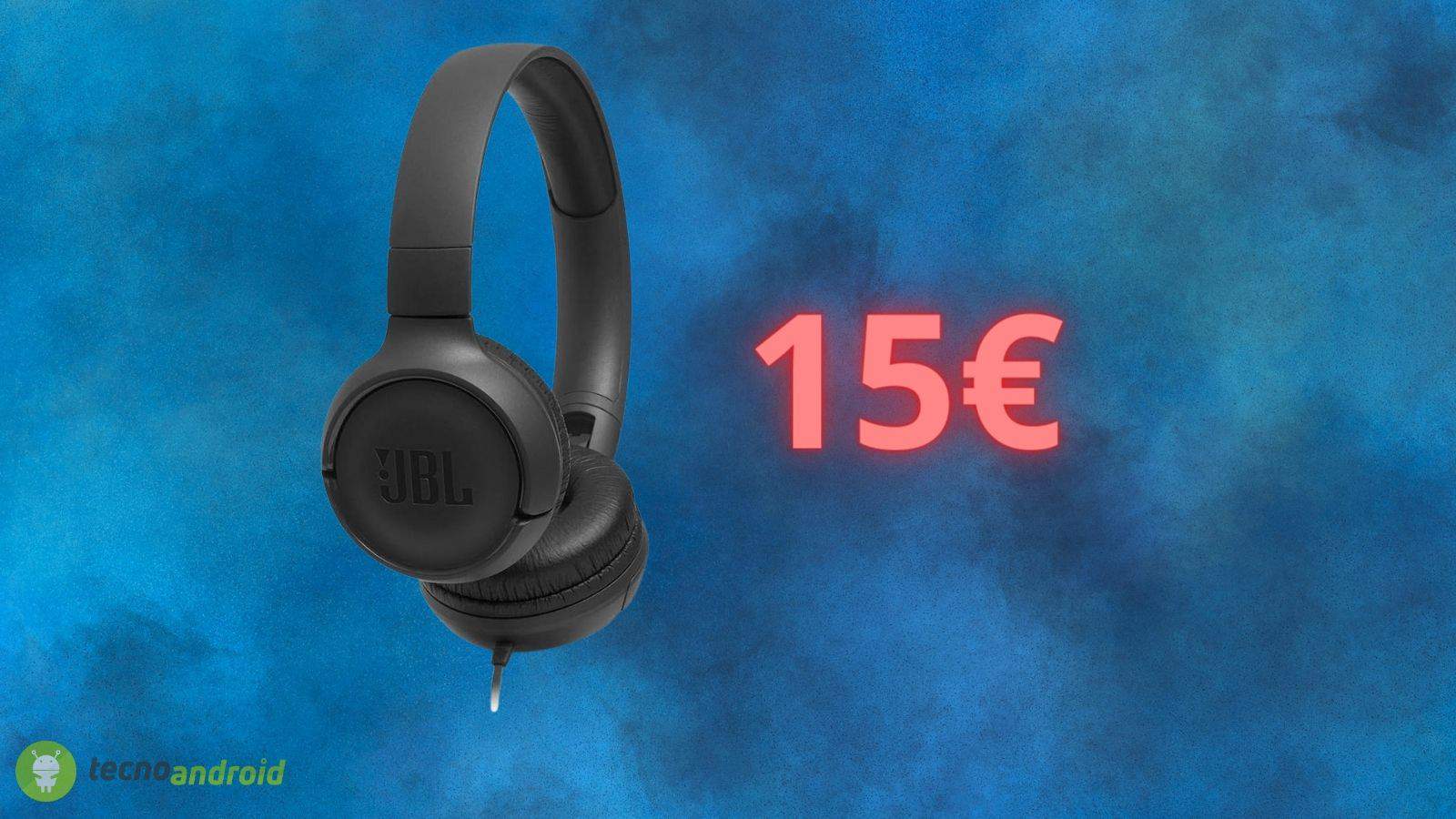 JBL Tune 500: solo 15 euro su Amazon per le cuffie