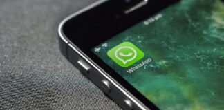 WhatsApp: attenzione alle fotocamera e al microfono segreto