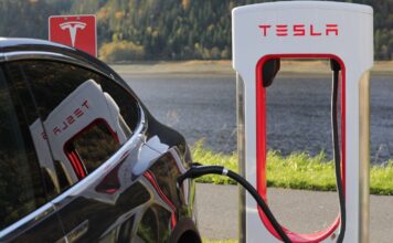 Tesla: in arrivo 3.000 euro per gli utenti senza incentivo?