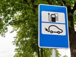 Ecobonus consumato in poche ore: le auto elettriche primeggiano