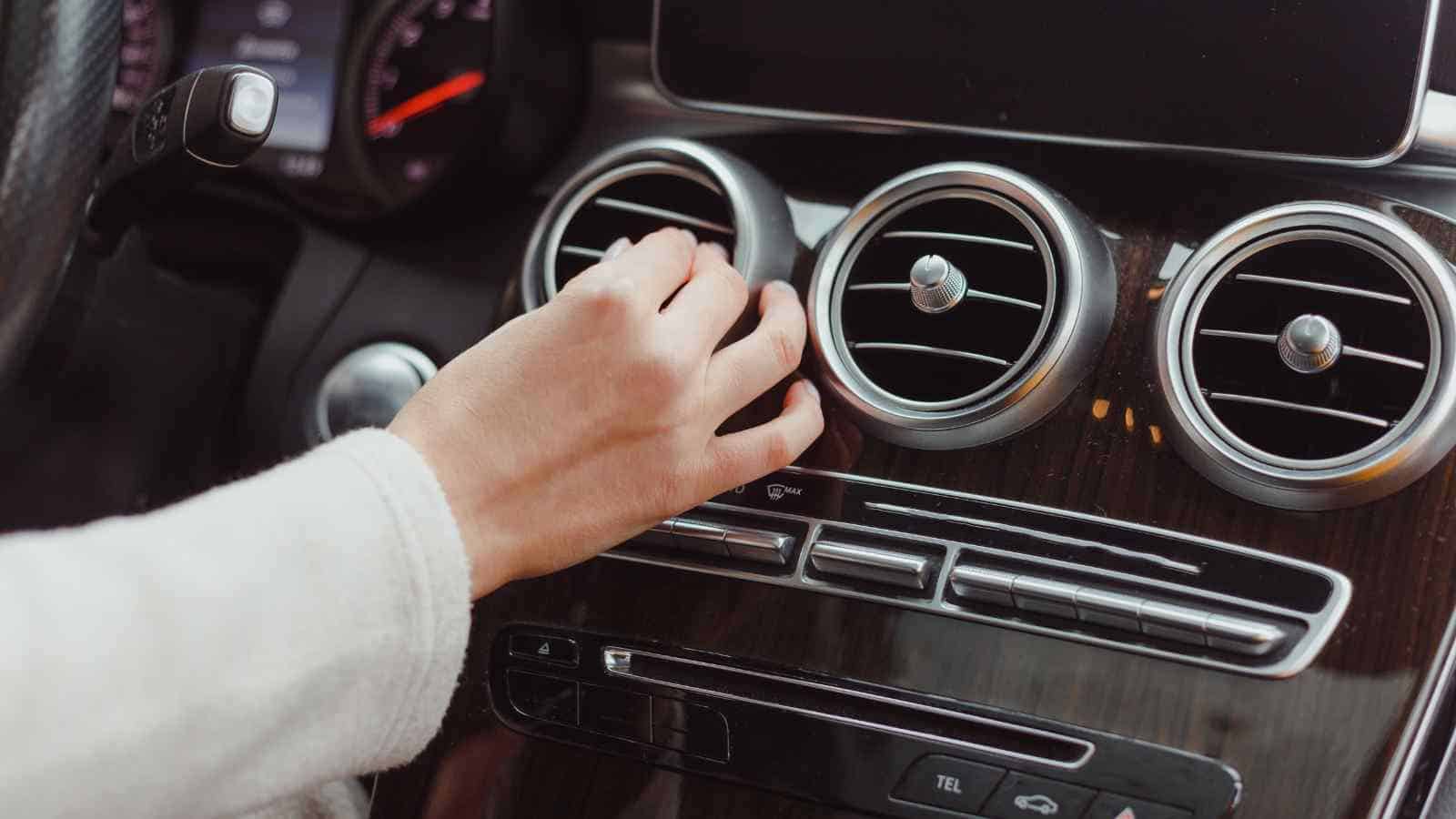 Spengere il motore mentre si è fermi in auto può non essere sempre piacevole, ma è essenziale per garantire un futuro al pianeta.