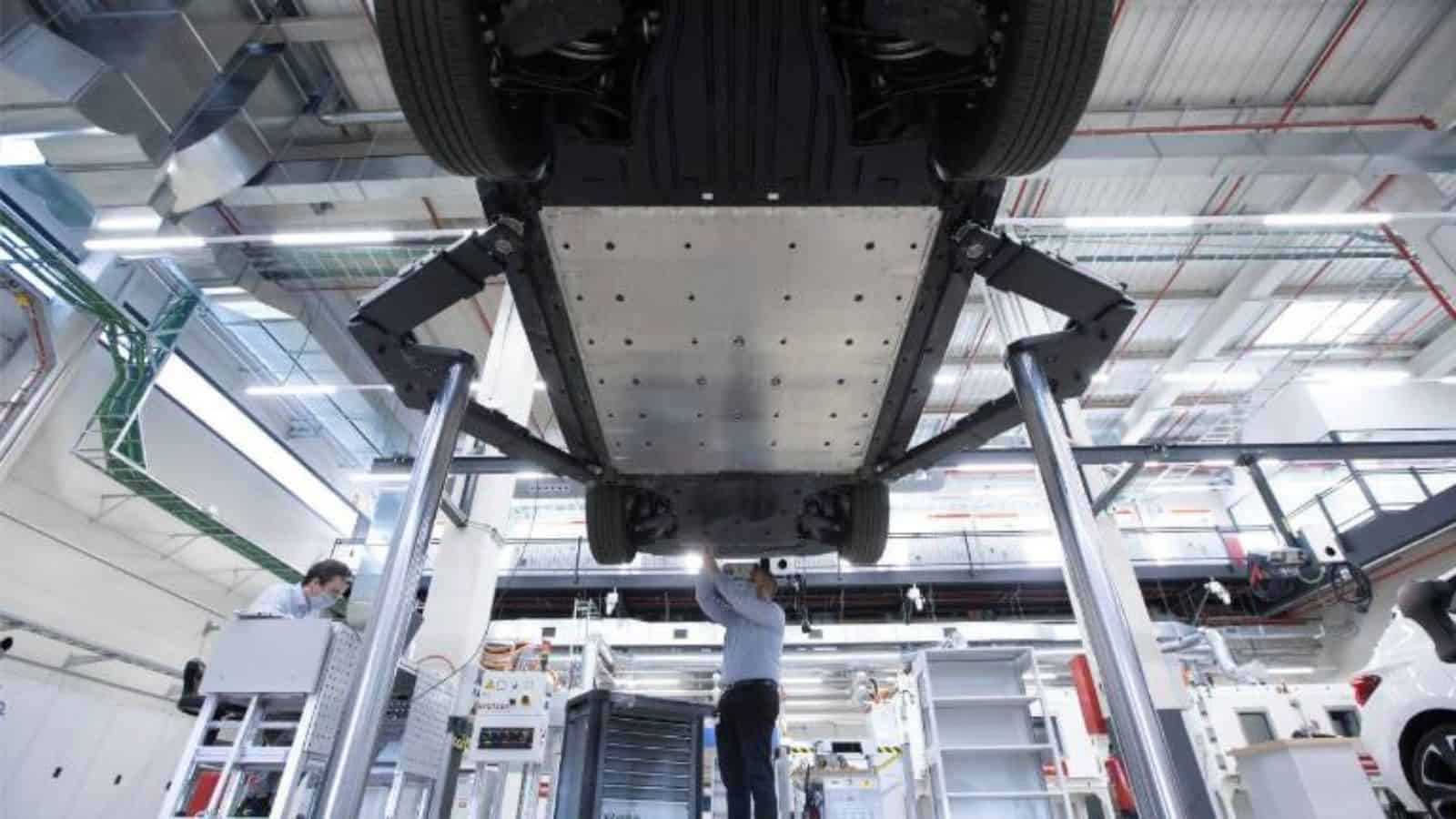 Volkswagen produrrà batterie allo stato solido: è accordo con QuantumScape