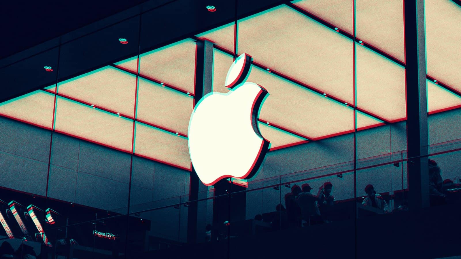 Apple: multa da più di 1 milione per un ex legale dell'azienda, ecco perché