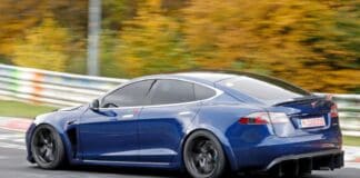 Tesla: nuovo record di velocità per la Model S Plaid