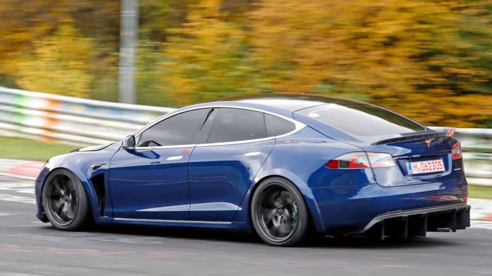 Tesla: nuovo record di velocità per la Model S Plaid