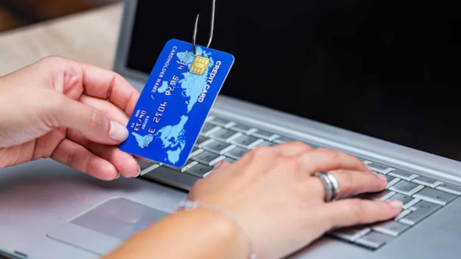 Truffa phishing a luglio 2024: ecco il messaggio terribile 