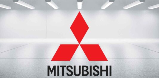 La nuova Mitsubishi Pajero si inserisce nel mercato dei SUV ibridi plug-in di fascia alta, senza temere l'agguerrita concorrenza.