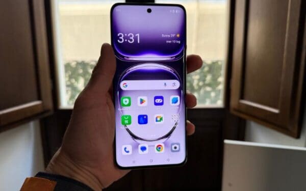 OPPO Reno 12