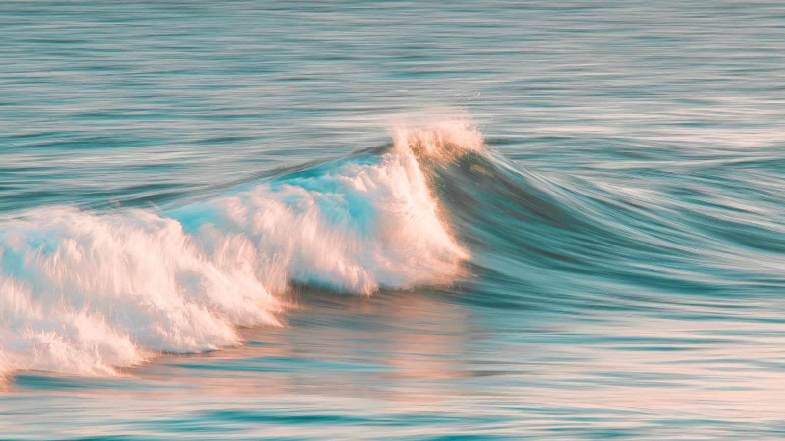 Nuova fonte energetica in arrivo grazie alle onde del mare